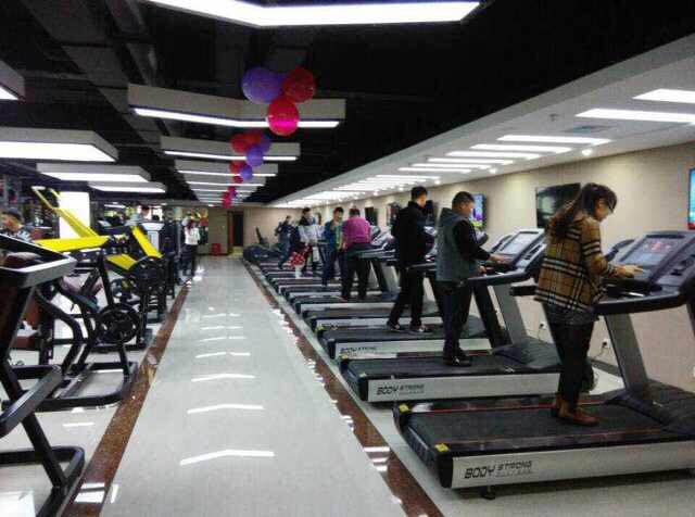 24小時(shí)自助健身房加盟有哪些品牌?